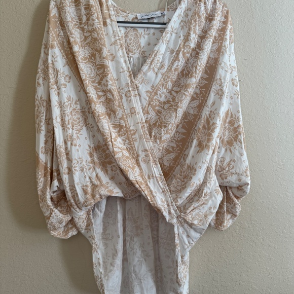 Petal + Pup Blouse - Picture 2 of 4